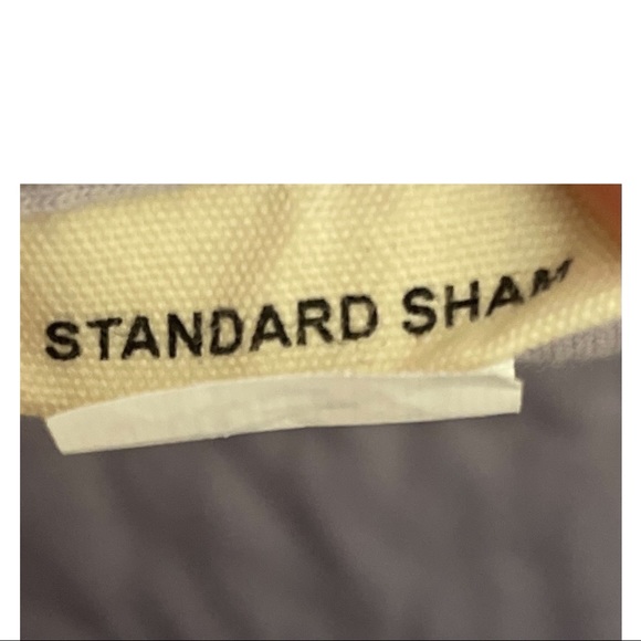 🌺SOLD🌺 Anthropologie Beautiful Lavender Pillow Sham - Picture 8 of 9